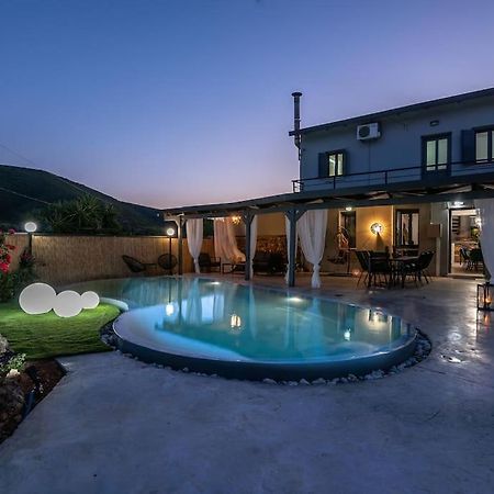 הוילה Alikianos Casa Del Miele, Private Pool, Bbq, Mountain View. מראה חיצוני תמונה