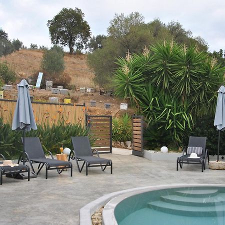 הוילה Alikianos Casa Del Miele, Private Pool, Bbq, Mountain View. מראה חיצוני תמונה